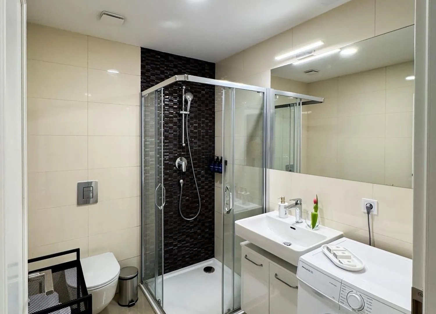 Turnkey I Wenceslas Square Apartments Prag Tjeckien
